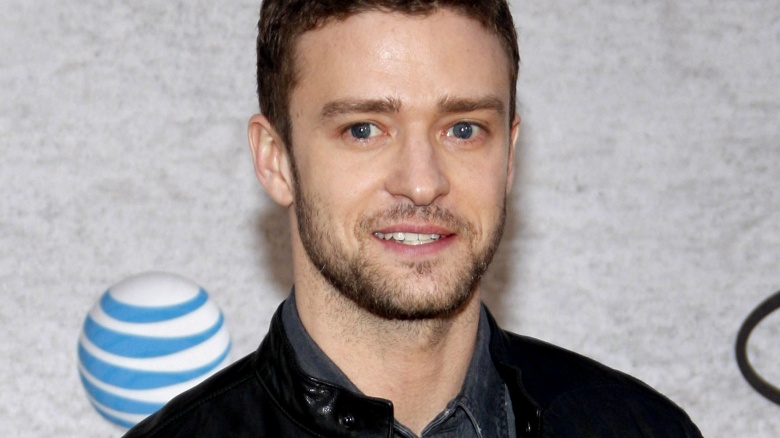 http://img3.looper.com/img/gallery/celebrities-with-weird-phobias/justin-timberlake-spiders.jpg