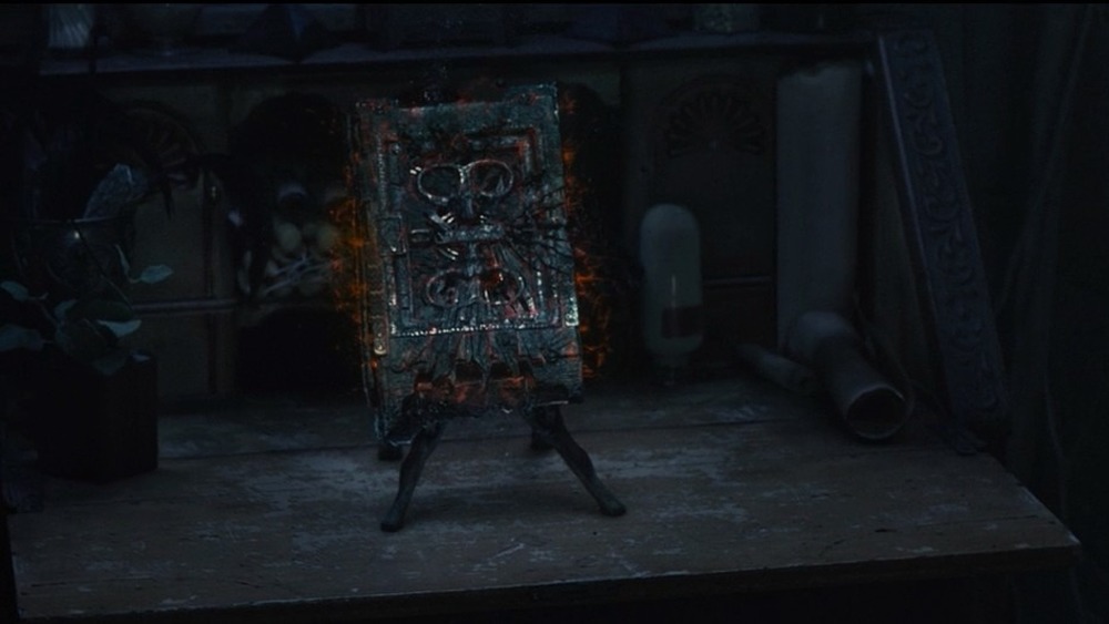 The tome in episode 7