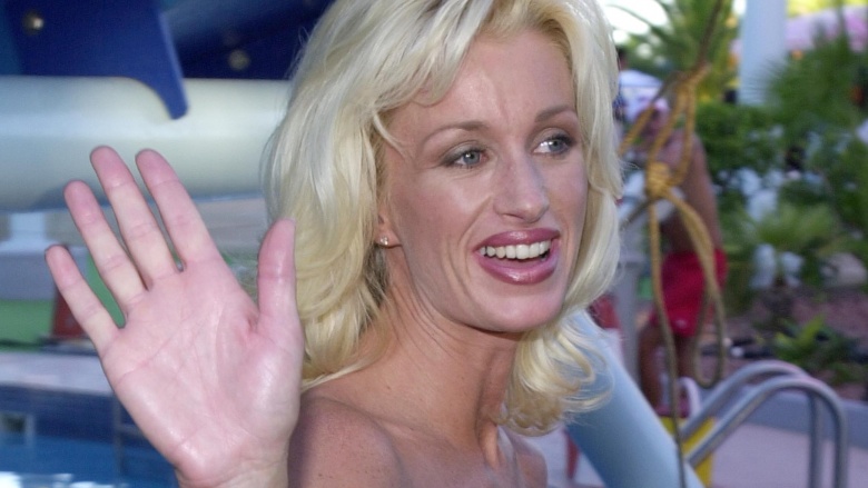 Who Wants To Marry A Multi-Millionaire? (2000)