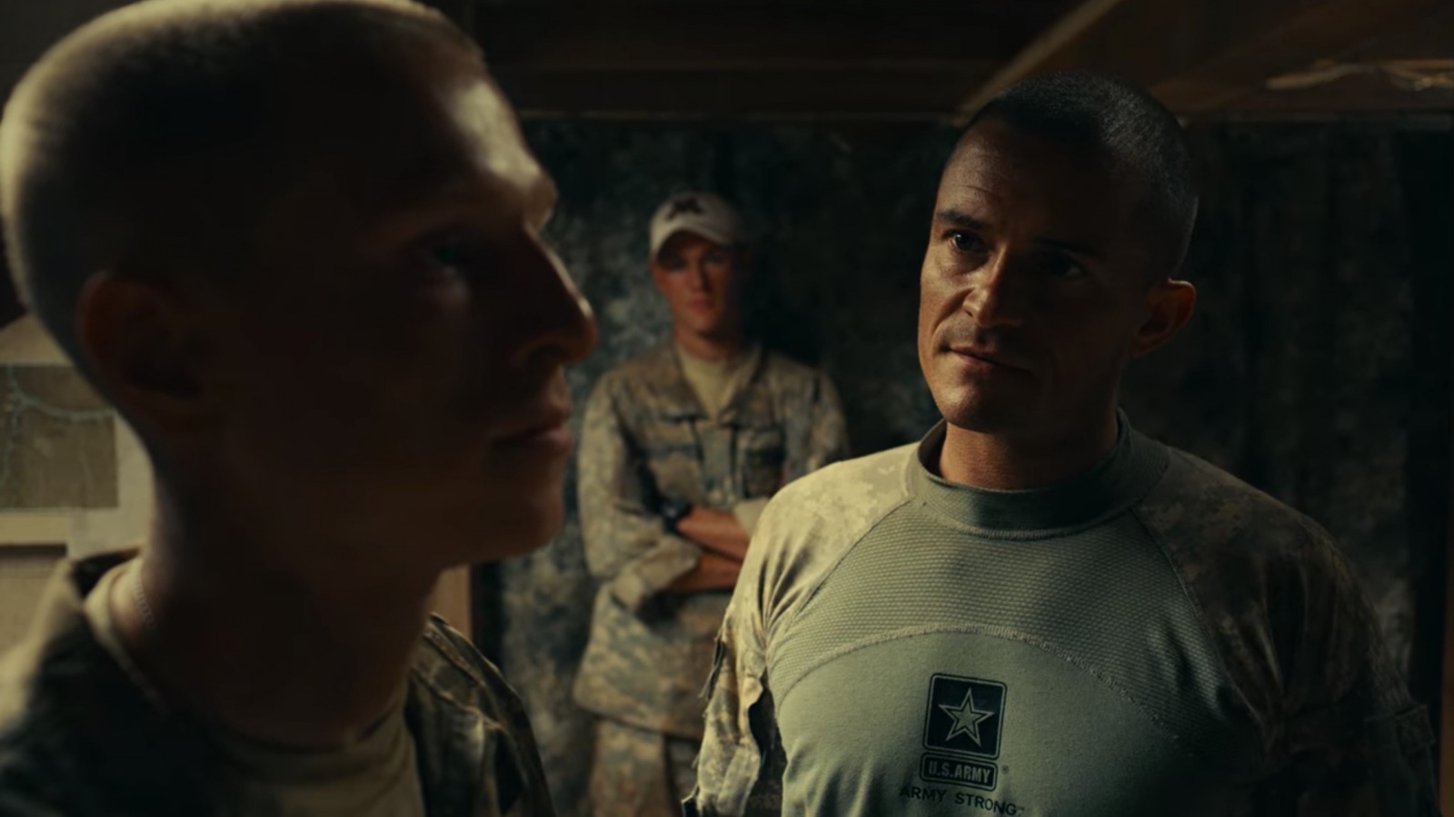 The Orlando Bloom War Movie That S Hot On Netflix