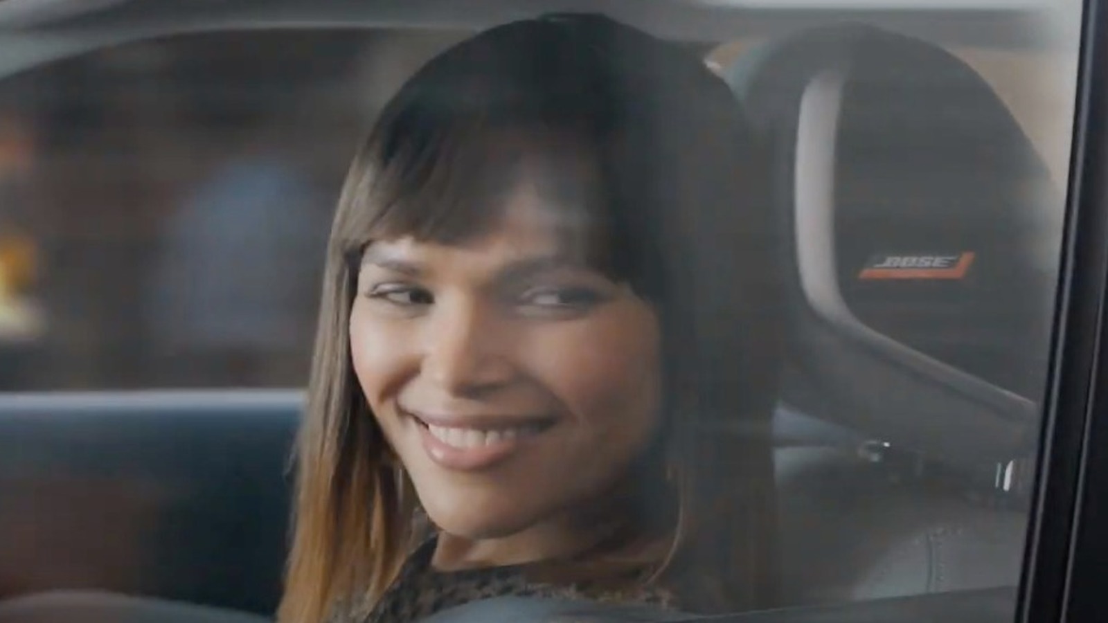 Nissan Commercial Actress / Surprise Feminism Inspires New Nissan Ad